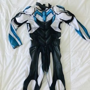 Custome Boys MaxSteel Medium 8/10